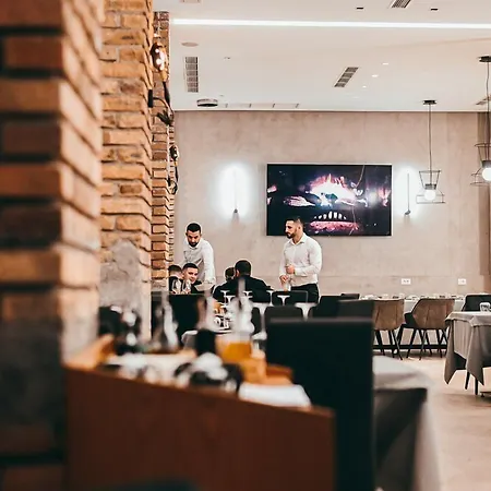 Boutique Whisky Hotel