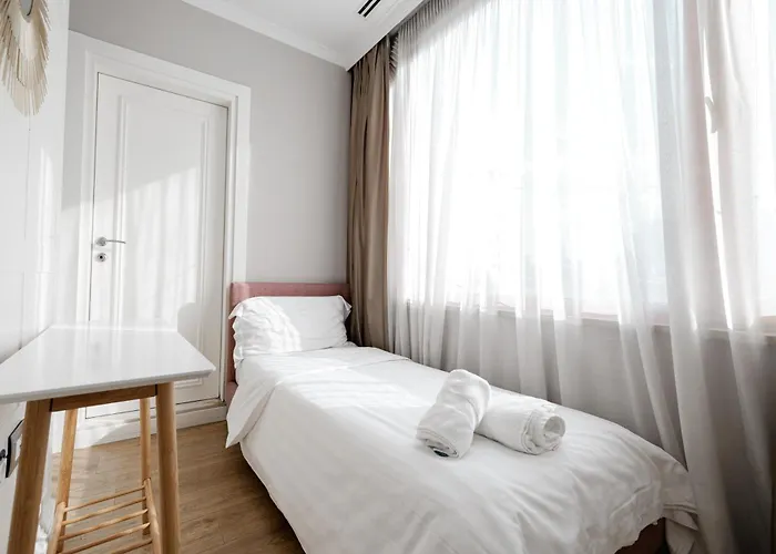 Hotel Boutique Whisky Tirana