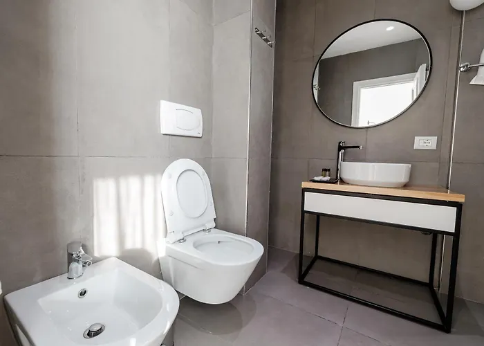 Отель Boutique Whisky 3*