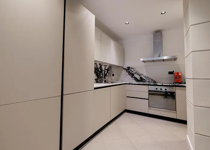 Boutique Whisky Tirana