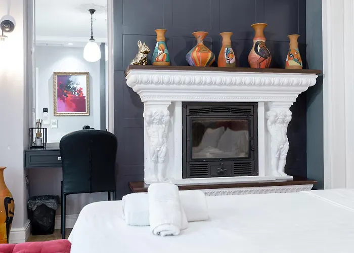 Boutique Whisky Отель 3*