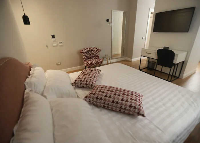 Отель Boutique Whisky